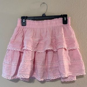 Light pink ruffle skort